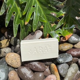 ARA, Jabones Artesanales de Leche de Burra, Set de 4 Piezas, 120g cada uno