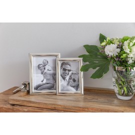 EDZARD Siena Photo Frame for Photo 13 x 18 cm Elegant Silver-Plated Tarnish-Resistant with 2 Hangers