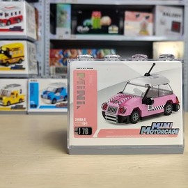 SCTCACR Cartoon car Model Assembly Building Blocks with Acrylic PVC Display Box for Boys Girls, Children's Puzzle Kids Toys Gifts Decorative Decorations (Pink Racing Car-8(78pcs))