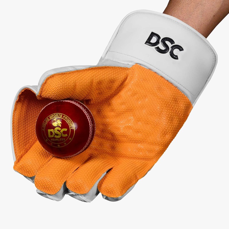 Dsc Wicket Keeping Gloves Krunch 100 Keeping Gears, Size: Mens