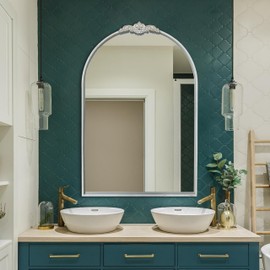 BAODANFU Traditional Arched Wall Mirror, Retro White Mirror with Baroque Crown, 24 x 36 Farmhouse Decorative Mirrors for Bathroom, Dining Living Room, Entryway, Foyer, Over Mantel, Sink Decor