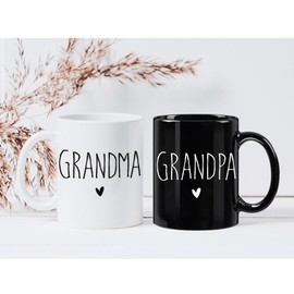 CATABUBU New Grandparents Mugs Set Gifts, EST 2025 Promoted to Be Grandpa Grandma, Baby Reveal Pregnancy Announcement Gifts for Grandparents, First Time Grandpa Grandma Gift