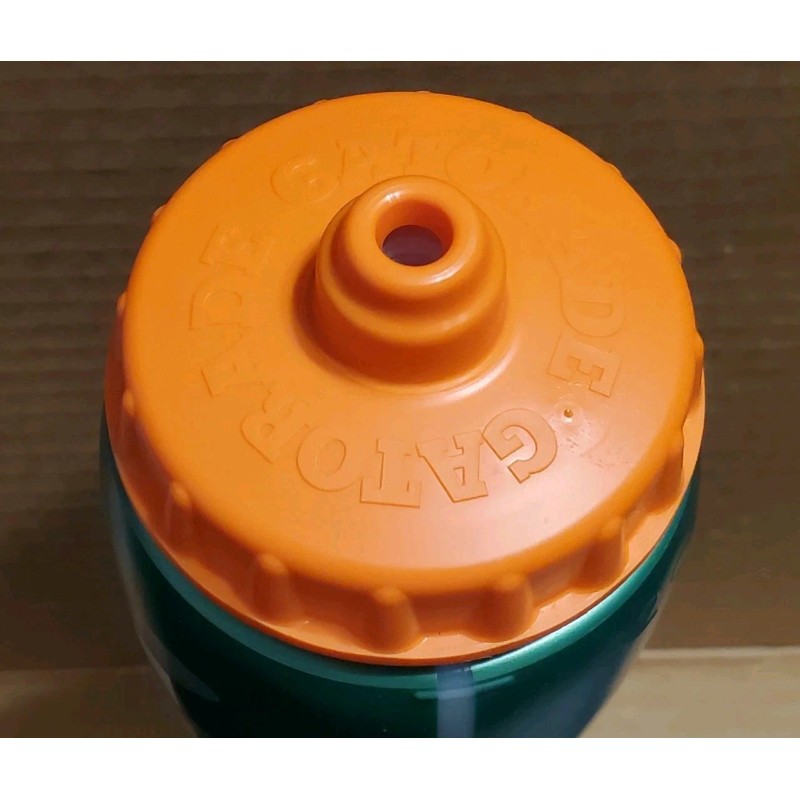 Gatorade 32 Oz Contour Squeeze Sport Water Bottle Workout Fitness