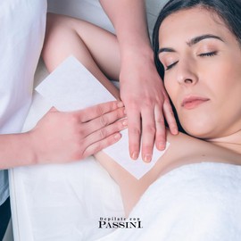 PASSINI Cera Depilatoria Frutal FRESA PIEL SENSIBLE 14oz