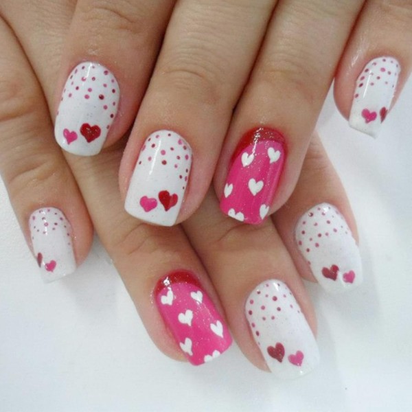 24Pcs Valentines Day Nails Heart Press on Nails Short Square