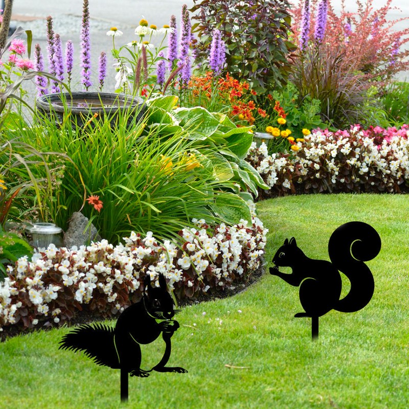 Artistic Rabbit Metal Statue 2D Rabbit Animal Figurine Stakes Outdoor
