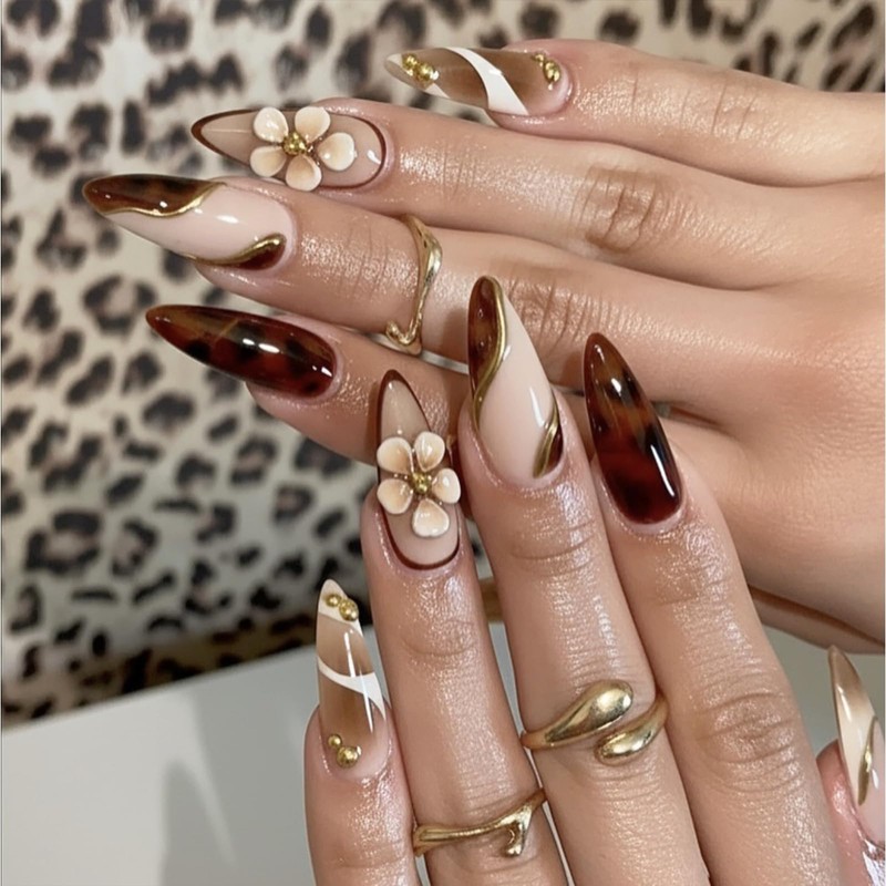 Uñas postizas con relieve de almendra, uñas postizas artificiales de