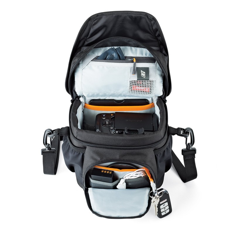 Lowepro Nova 140 AW II Kamera-Tasche schwarz