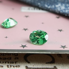 Comidox 2Pcs Green Emerald Oval Cut Sri-Lanka Loose Gemstone 9x11mm