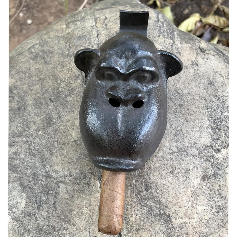 Joy PerfvmE - Cast Iron Cigar Ashtray - Funny Ashtray