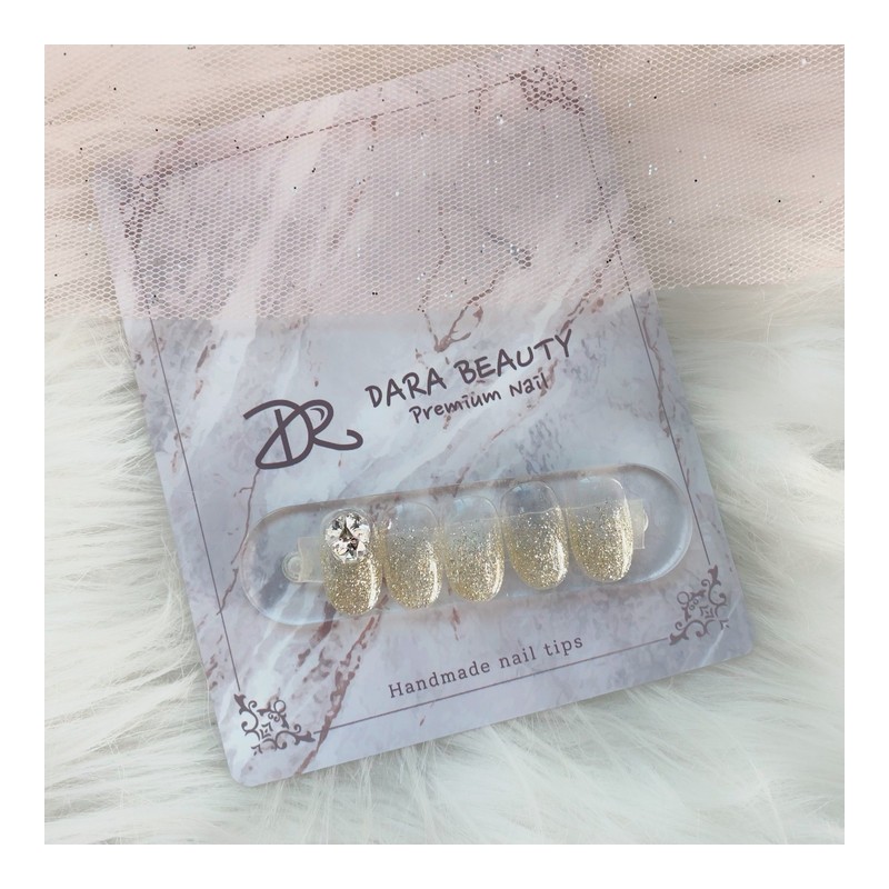 Next day delivery⭐Gold pearl gradient nail⭐ / 다음날발송⭐골드펄 그라데이션네일⭐