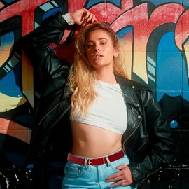 Earnda Women's Faux Leather Chic Belt for Ladies Jeans Red Medium