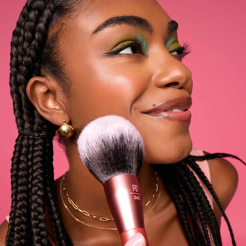 Real Techniques Extra Big Powder Brush, Large Makeup Brush For