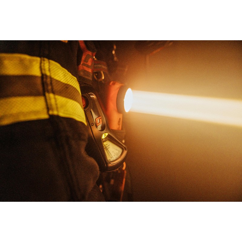 Streamlight 90244 Survivor X USB 250-Lumen USB Rechargeable Right-Angle Firefighter's