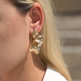 MURNA KARE Gold Statement Flower Earrings for Women - Big Gold Sectored Flower Dangle Drop Earrings, Statement Floral Jewelry | Chunky Jewelry | Gifts for Her