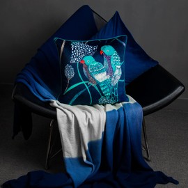 ELSKERJW Bohemian Tropical Birds Throw Pillow Cover 18x18 Inch Velvet Square Cushion Case with Piping Soft Luxury Decorative Accent Pillowcases for Couch Bed Chair Home Farmhouse Decor Gifts Navy Blue