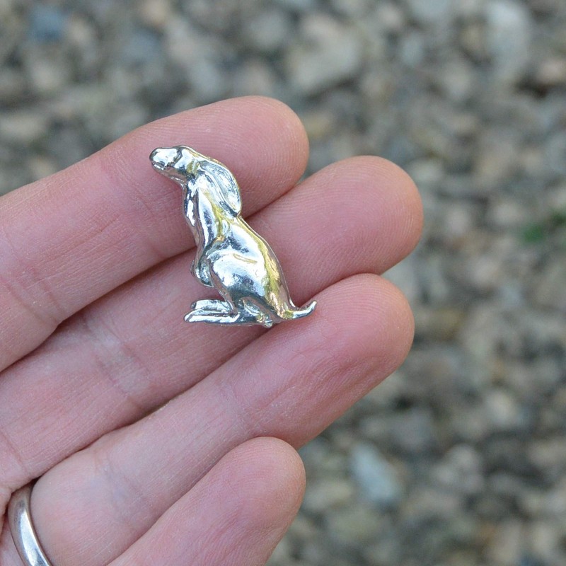 Beautiful Moon Gazing Hare Figurine, Handcast in Fine Pewter by