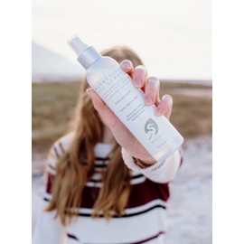 White Egret | Magnesium Oil Spray Sensitive Skin with 72 Ionic sea Minerals | Soothing, Nourishing, rejuvenating and Recovering Properties | 8 Fl Oz