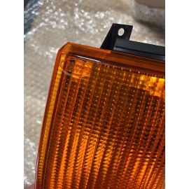 Britpart OEM LAND ROVER DISCOVERY 2 1999-2002 OEM FRONT DRIVER LH INDICATOR LAMP # XBD100880