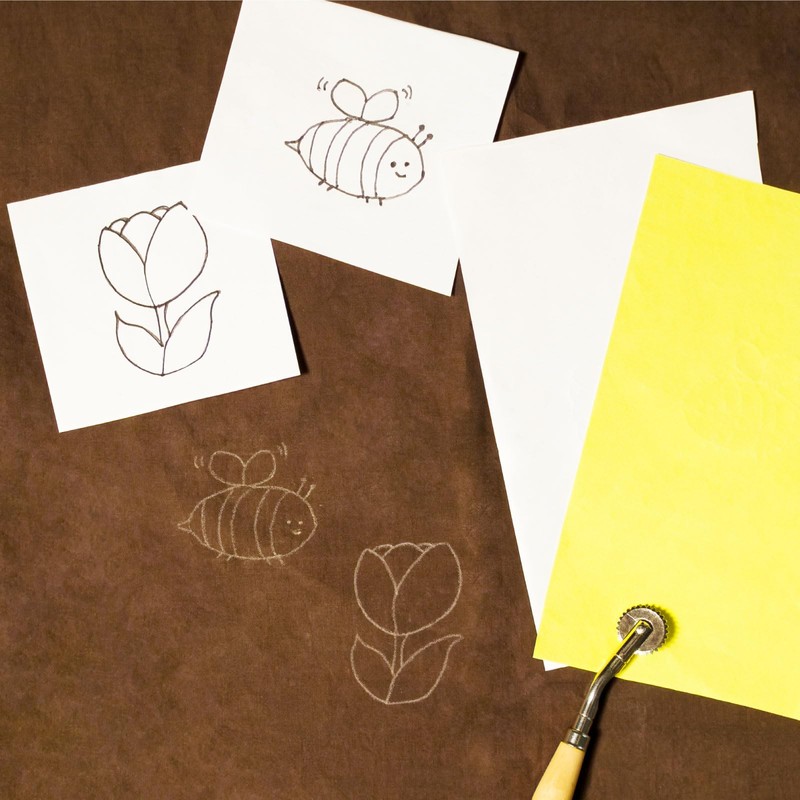 KEARING Dressmakers Tracing Paper Yellow/White Large Sized 82x57cm (32" x