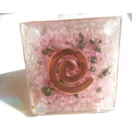 Amethyst Citrine Pink Rose Quartz #45 Pyramid Orgone Generator Energy Accumulator PERFECT GIFTING TOOL!!!! Made 7.83Hz/432Hz/528Hz Frequency with OM Chants Many Beautiful Ingredients!!