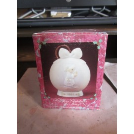 Precious Moments 526940 May Your Christmas Be Merry Ornament Ball w/ Stand 1991