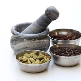 Stones And Homes Indian Grey Mortar and Pestle Set 3 Inch Marble Herbs Spices Stone Grinder for Home and Kitchen Small Bowl Polished Decorative Round Spices Masher Stone Grinder - (7.6x4.8x3.2 cm)
