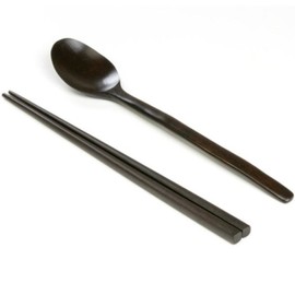 Hometree Natural Lacquer Jujube Wood Oval Cutlery Set / 홈트리 자연옻칠 대추나무 타원 수저세트