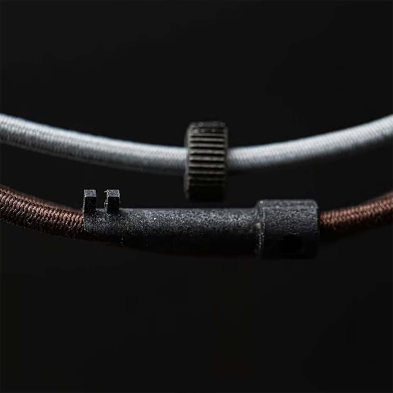 EDC Survival Bracelet, Car Window Breaker Wrist Strap Escape Tool,