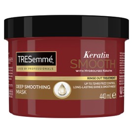 TRESemmé Keratin Smooth Deep Smoothing Mask rinse-out hair treatment with hydrolysed keratin for soft, shiny, frizz-free hair 440 ml