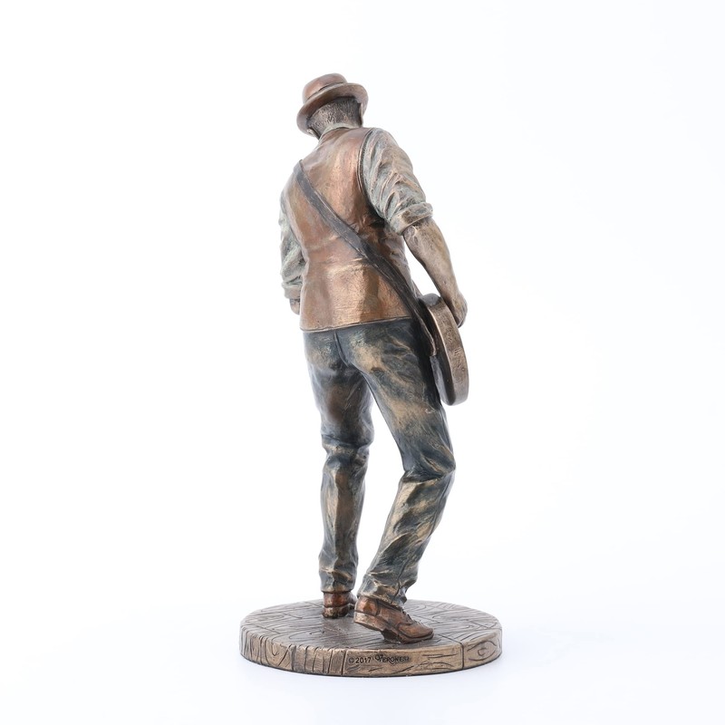 Veronese Design 7 5/8" Jazz Band Casual Guitar Player Resin