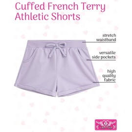 Real Love - Pantalones cortos activos para niñas, paquete de 4 pantalones cortos de rizo francés con puños (talla 7-16), Fucsia/Negro/Lila/Amarillo, 7-8