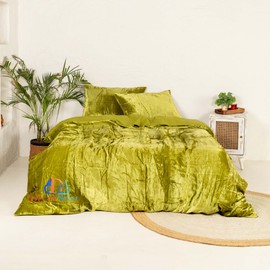 DecorAvenue Ultra-Luxe Crushed Velvet Duvet Cover, Boho Bedding UO Comforter Bedding Donna Cover,3 Pc Duvet Set, Velvet Bedding Set (Green, Twin 68" x 90")