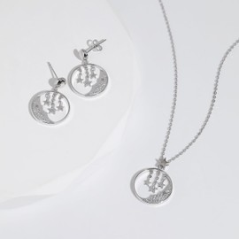 Meissa Silver Pendant Necklace for Women Girls Drop Moon and Star Circle Necklace Adjustable Gold Plated Chain Necklace Silver Necklace Birthday Gift, Silver