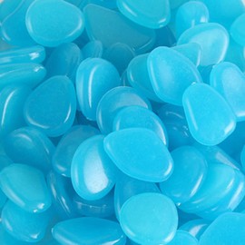 MOCNT 300Pcs Deep Blue Glow in the Dark Pebbles Rock Luminous Cobblestones Glowing Pebbles Stones Plastic Garden Decor for Home Walkway Aquarium Fish Tank Decoration
