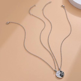 Guoguonb Pair Necklace Taichi BFF Chain Friendship Chains Ying Yang Pendant Chain Dragon Carving Jewellery Chains for Best Friends Couple and Lovers Gifts, Alloy Steel