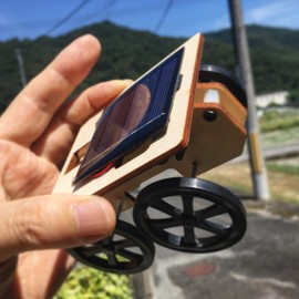 Komoboshi Kyuku Co., Ltd. Solar Car, Photovoltaic Car, Craft Kit, Solar Power Generation, Motor Car, Science, Experiment, Assembly Kit, Electric Crafts, Free Research