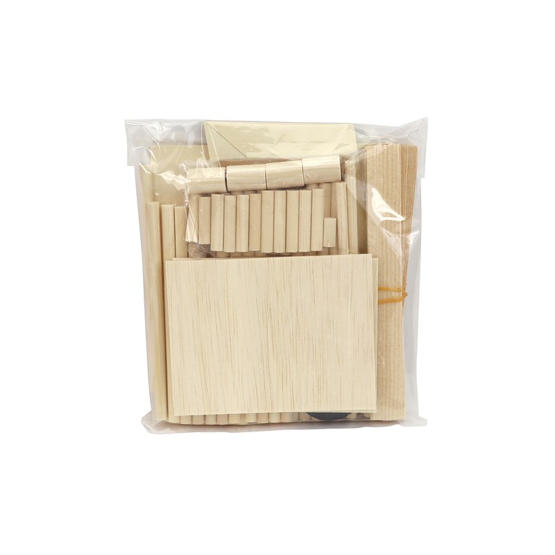 Log House Q Type, Brown