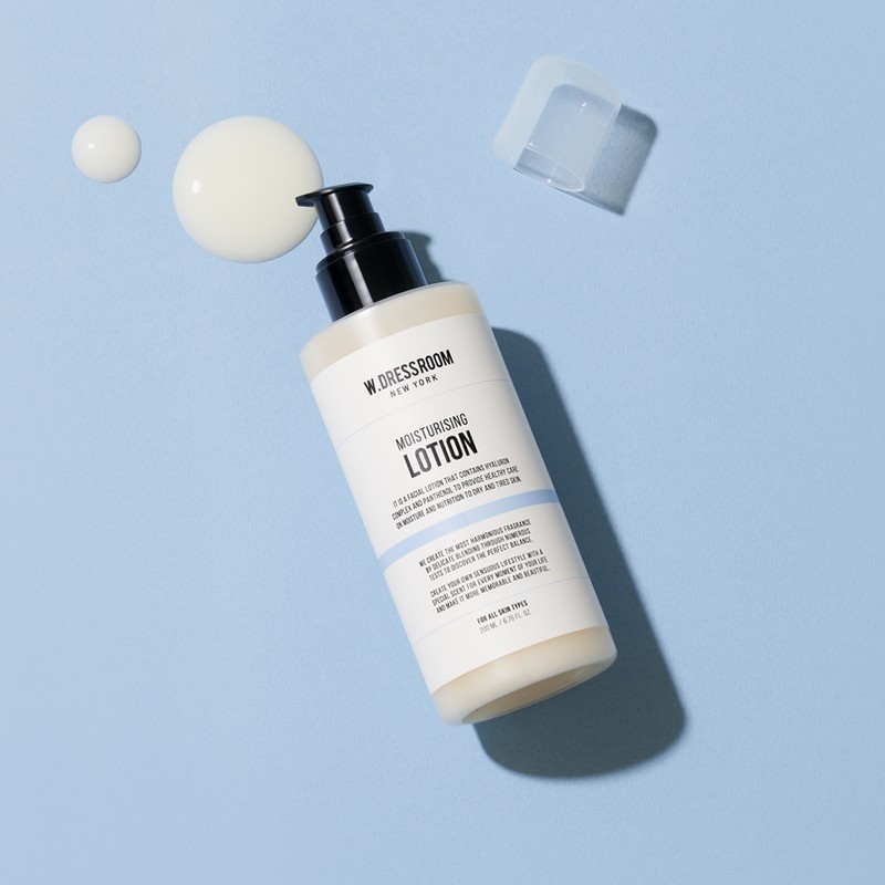 W Dress Room Moisturizing Lotion 200ml Moist Hyaluronic Acid Lotion