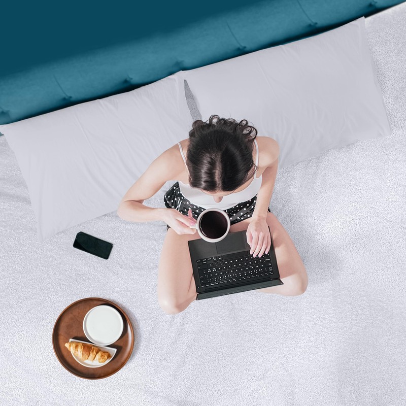 Utopia Bedding Waterproof Viscose Terry Mattress Protector (White, 90 x