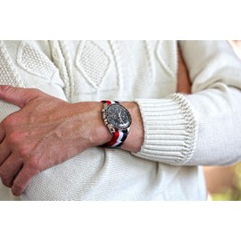 Da Luca Correa de reloj militar de nailon balístico de 1 pieza, color rojo, blanco, azul (hebilla PVD): 26 mm