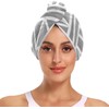Toalla de microfibra para el cabello con botón para todos