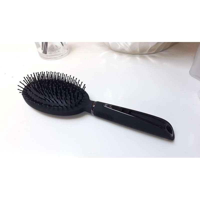 Ladies Oval Hair Brush Lightweight Soft Grip Padded Nylon Pins
