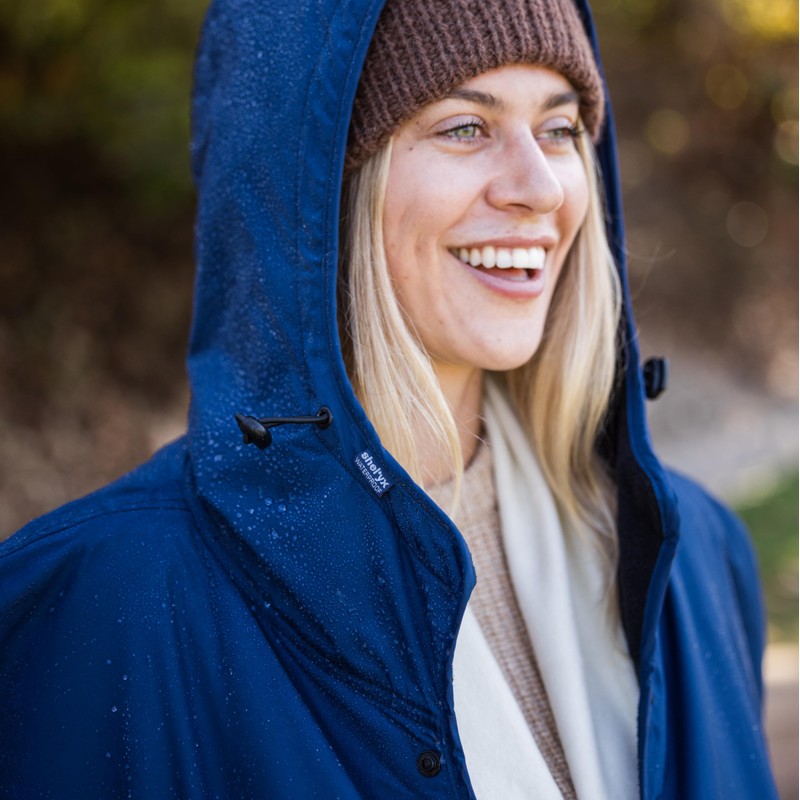 Large Waterproof Stadium Blanket - Soft Fleece Sports Blanket -