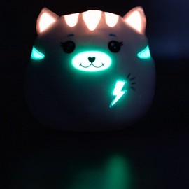 Depesche 13040 Ylvi Swoppies Cuddly Toy Cat in White with Luminous Effect Flash and Pointed Ears Approx. 20 cm Plush Toy