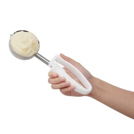 Restaurantware-Comfy Grip 4.7 Ounce Portion Scoop,1 Ambidextrous Stainless Steel Disher-Built-In Blade,Ergonomic Handle,White Stainless Steel Disher Scoop,Comfortable Grip,For All Types Of Ingredients