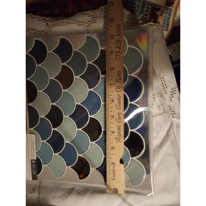 Simplify Peel & Stick Wall Tile Scallop 4 Pack Style