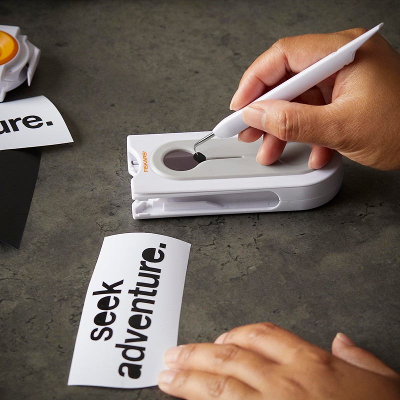 Fiskars® 3-in-1 Vinyl Multi-Tool and Weeder Tool