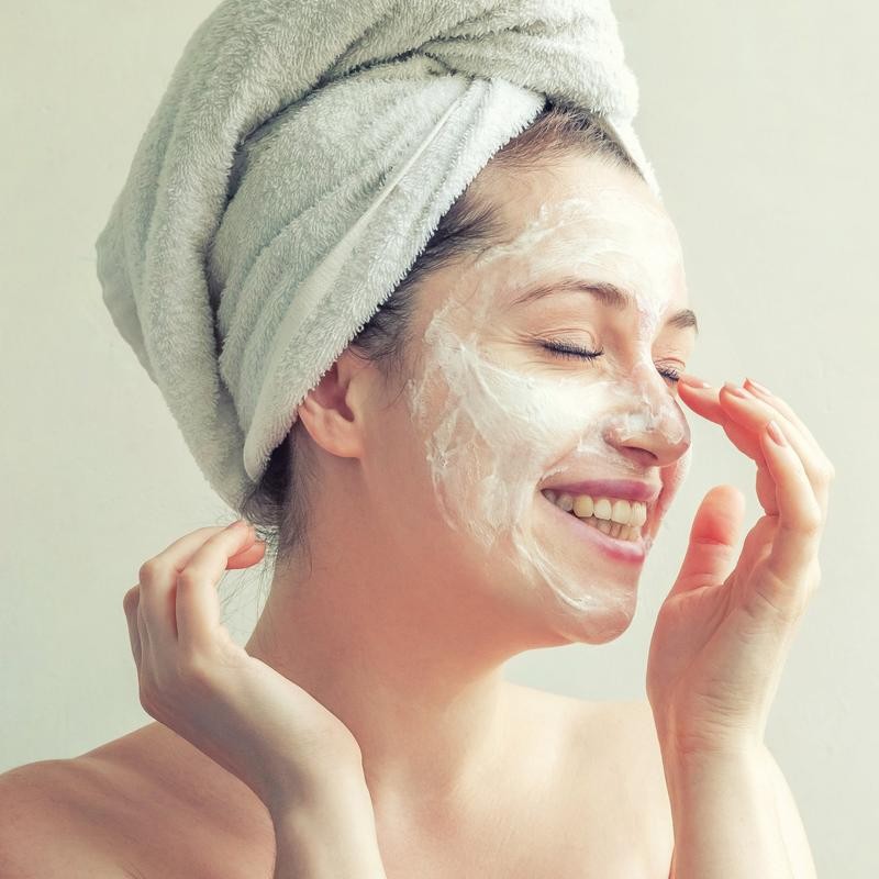 EARTH TO SKIN Tea Time White Tea Purifying Cleanser -