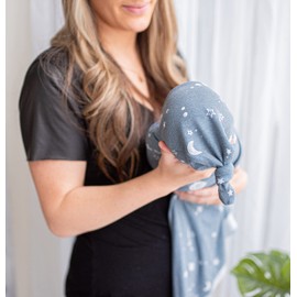 Sombrero extra suave con nudo: Starry Dreams by Village Baby Blue